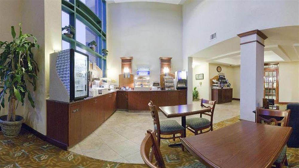 Holiday Inn Express Hotel & Suites Olive Branch By Ihg Luaran gambar
